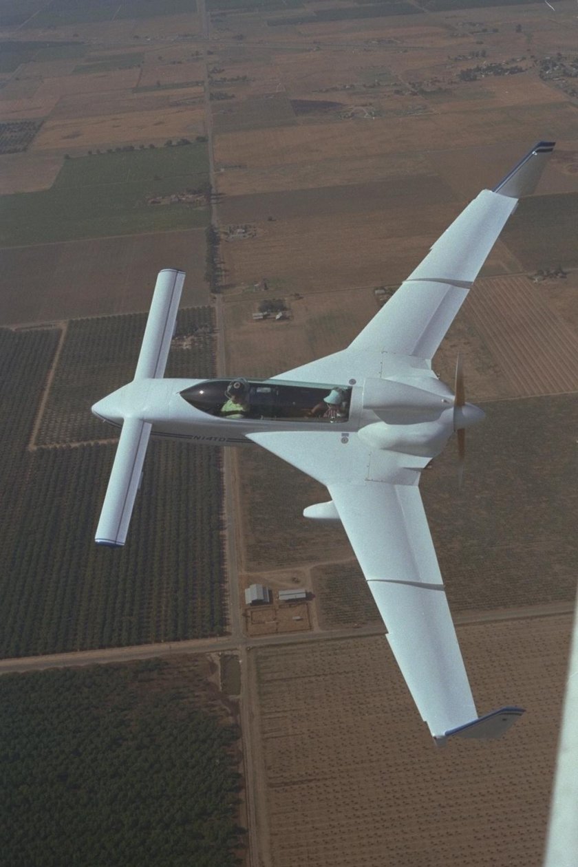 Rutan model 61 long-ez