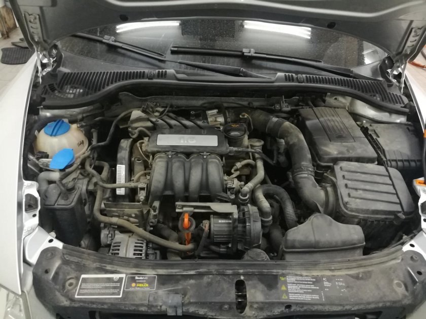 Мотор Шкода Октавия 1.8 турбо