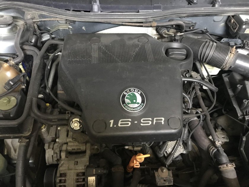 Шкода Октавия тур 1.6 мотор