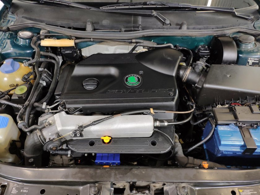 Мотор Шкода Октавия 1.8 турбо