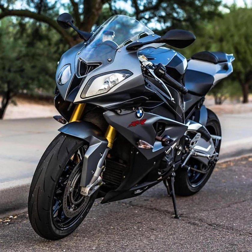 БМВ s1000rr