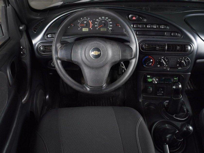 Chevrolet Niva 2011