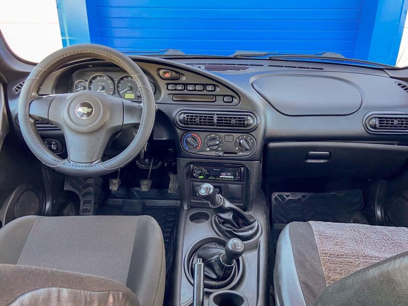 Шевроле Нива 2019 салон