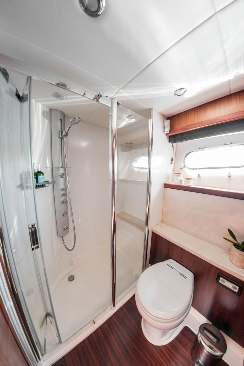 Яхта Паллада Санкт-Петербург