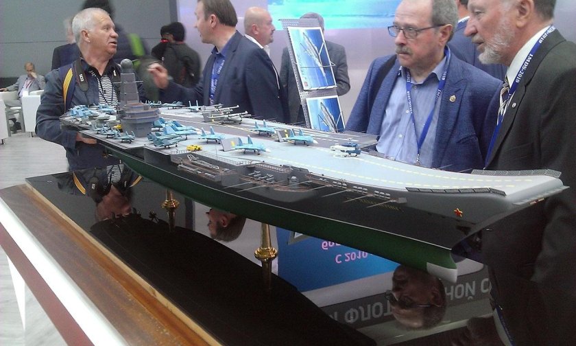 Авианосец Ламантин проекта 11430