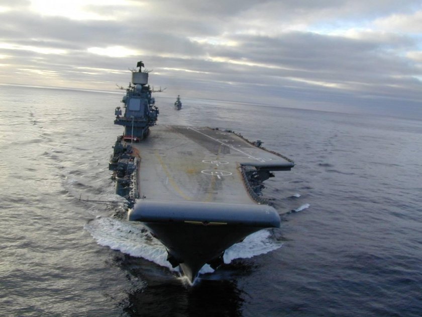 Авианосец "Адмирал Кузнецов"