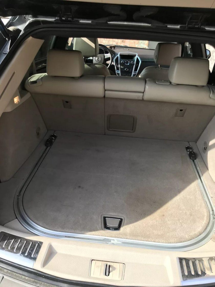 Cadillac SRX 2 багажник