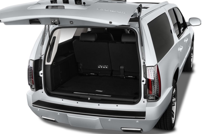 Cadillac Escalade 2022 багажник