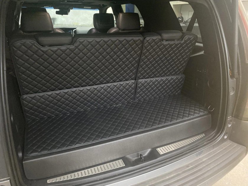 Коврик в багажник Кадиллак Эскалейд 4