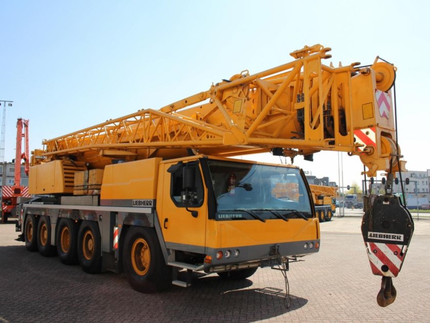 Автокран Liebherr LTM 1130