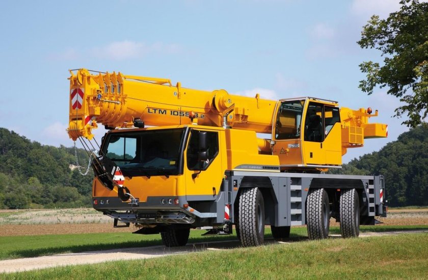 Liebherr LTM 1055