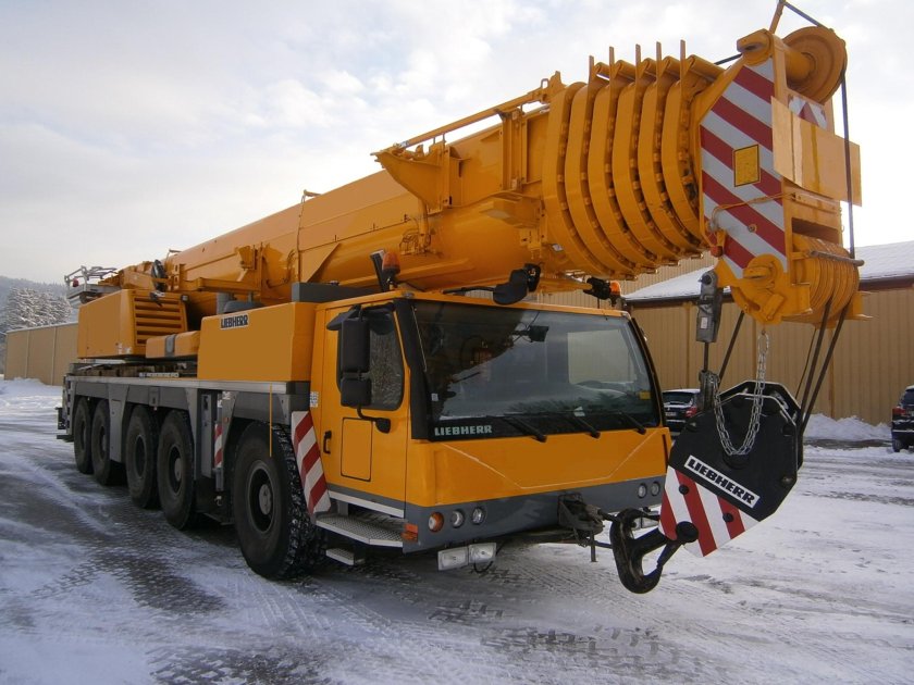 Liebherr LTM 1200-5.1