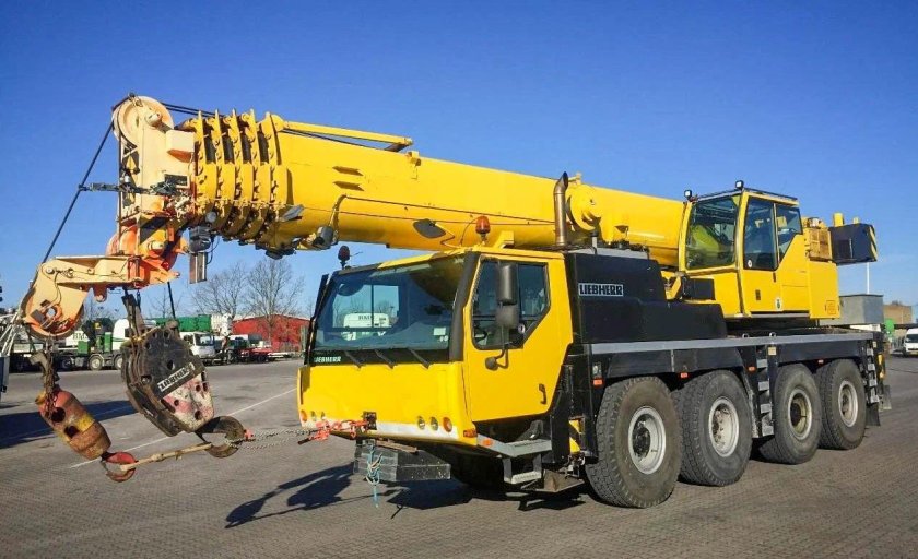 Liebherr LTM 1070-4.1
