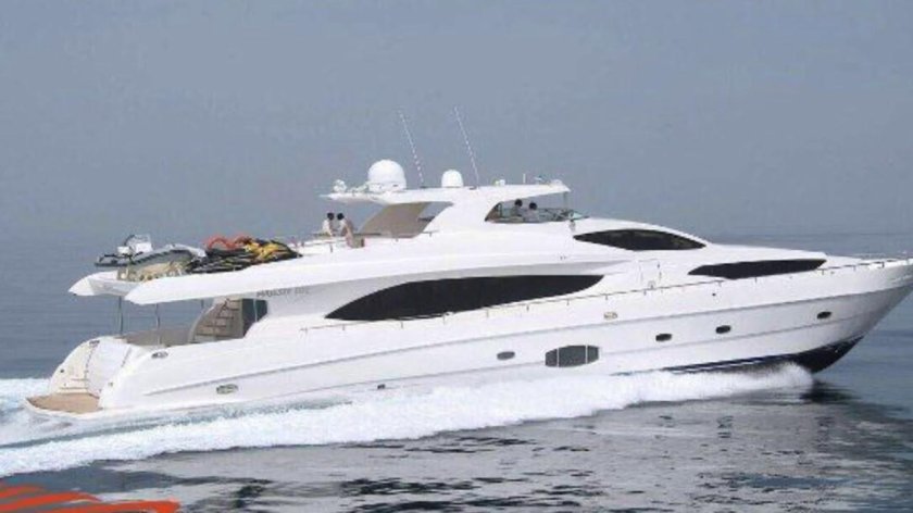 Аренда яхты в дубае