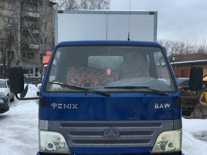 BAW Fenix 1044 кабина со спальником
