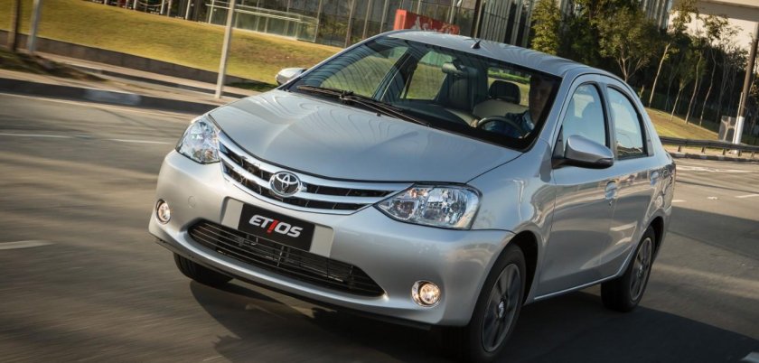 Toyota etios sedan