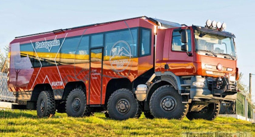 Автодом Mercedes 8x8 Expedition