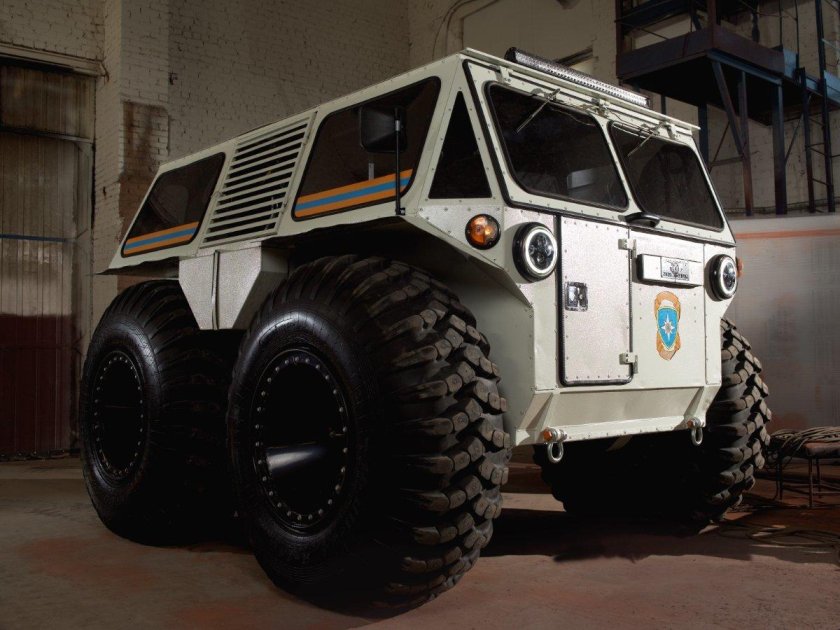 Снегоболотоход феникс