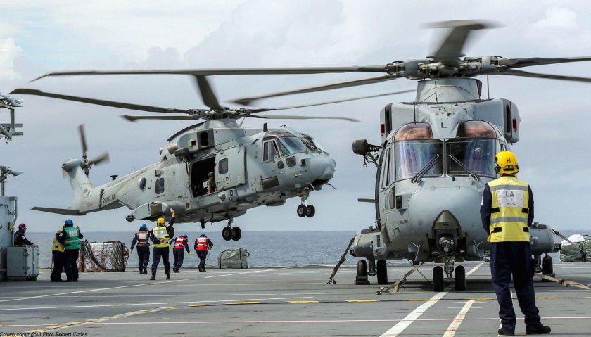 Вертолеты Британии