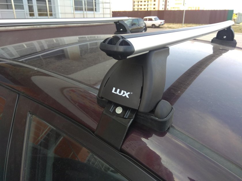 Hyundai Elantra 2007 багажник Lux