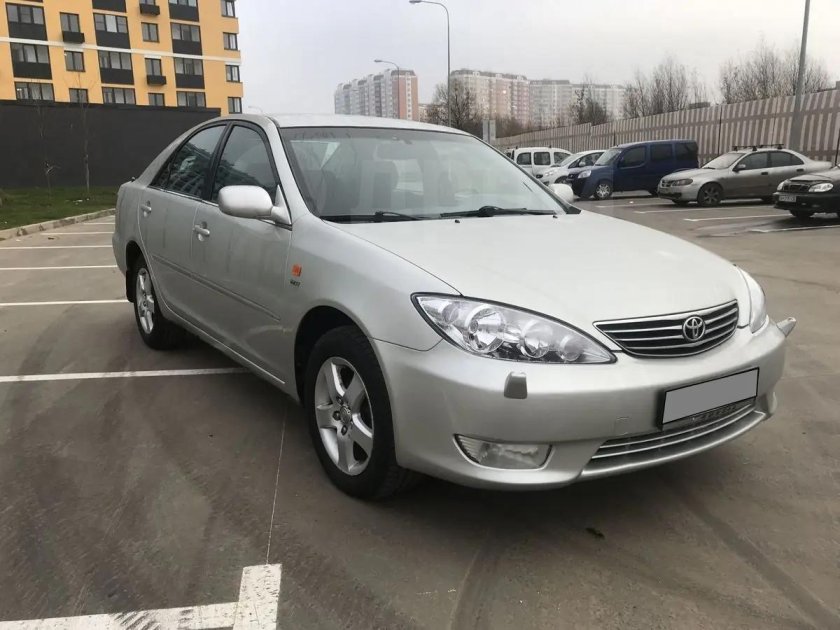 Камри 30 серебро