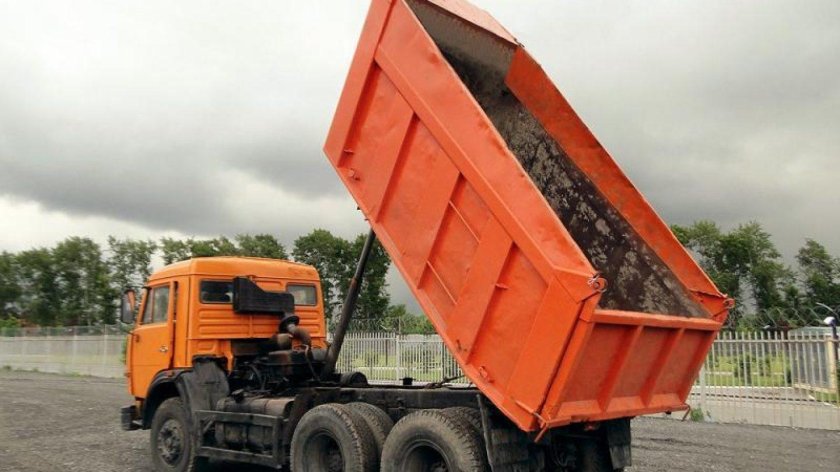 КАМАЗ 55111 чернозем