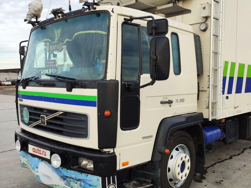 Вольво фл 2005 года