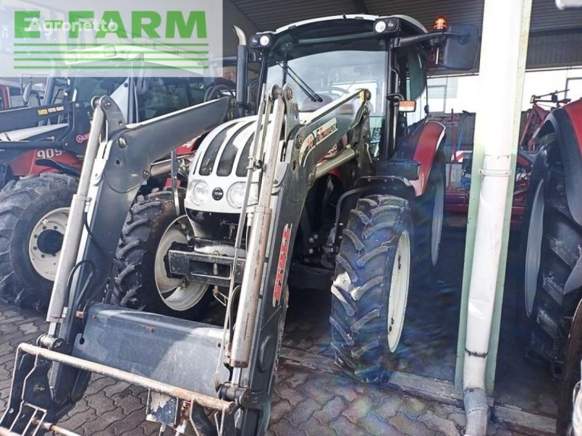 Трактор колесный