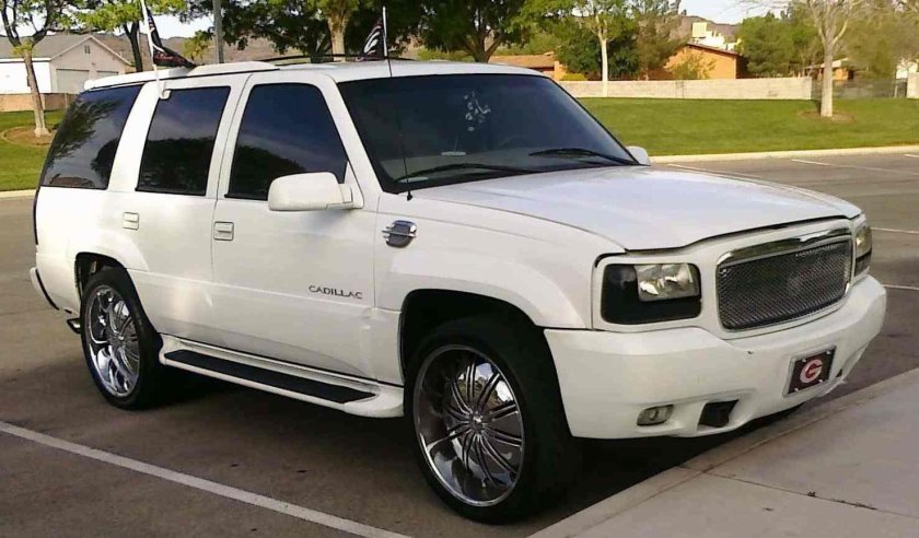 Cadillac Escalade 2000