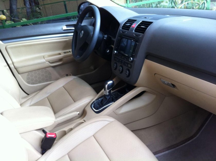 Фольксваген Джетта 5 салон