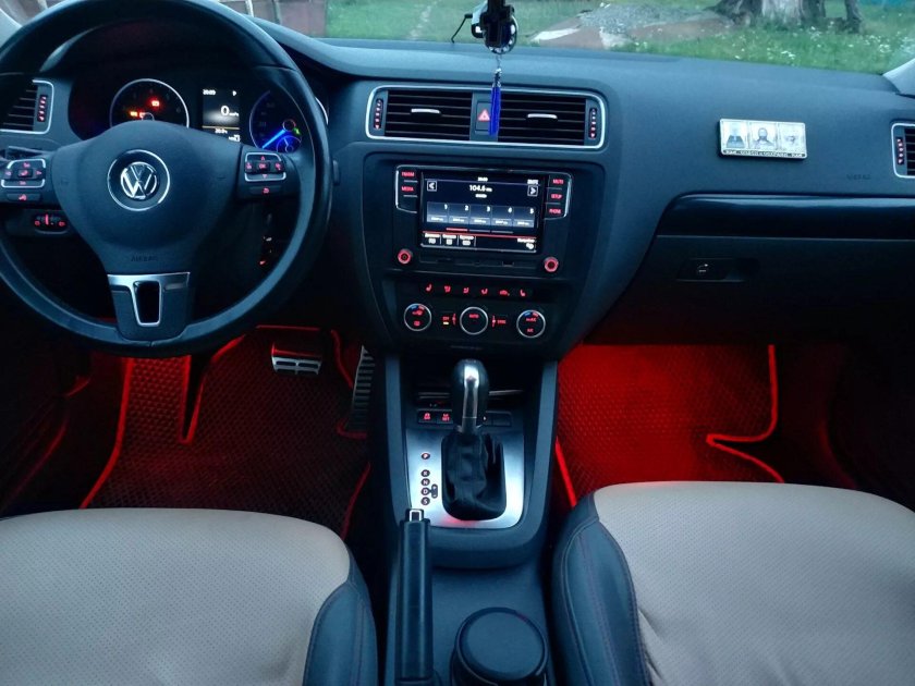 Фольксваген Джетта 6 салон