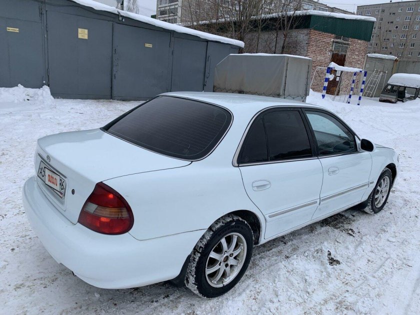 Hyundai Sonata 1998