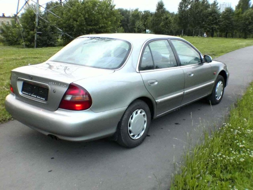 Hyundai sonata iii