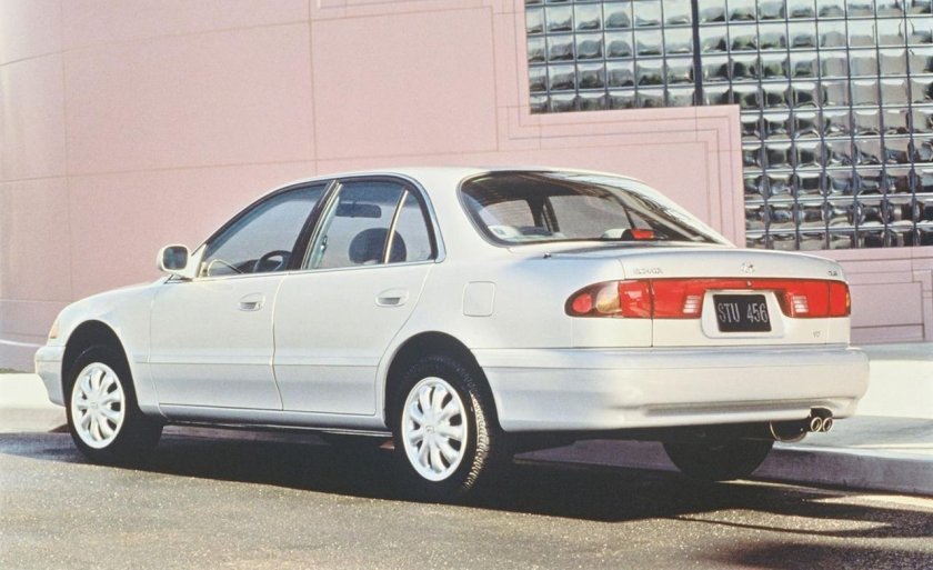 Hyundai Sonata 1993