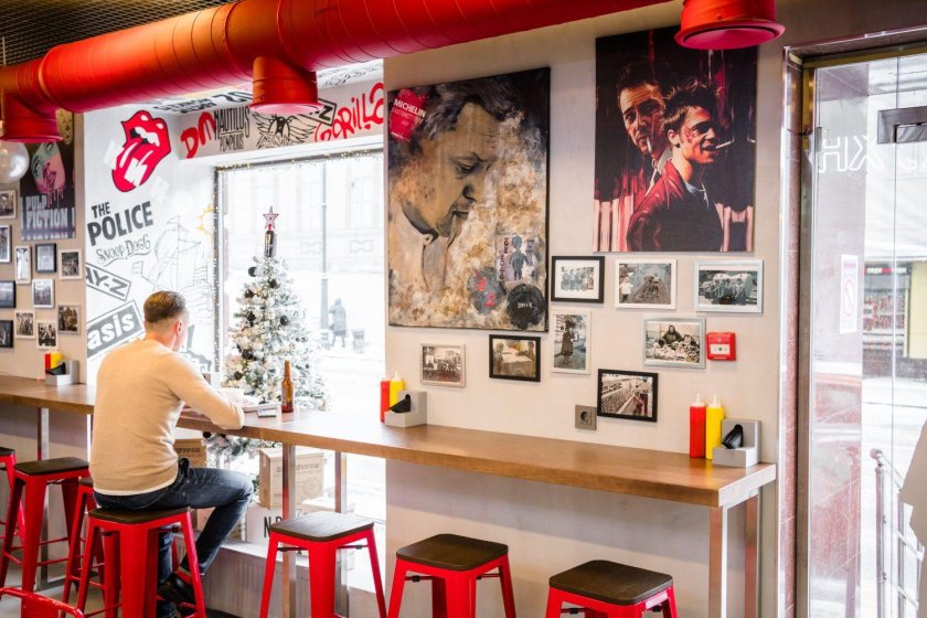 Кафе интерьер