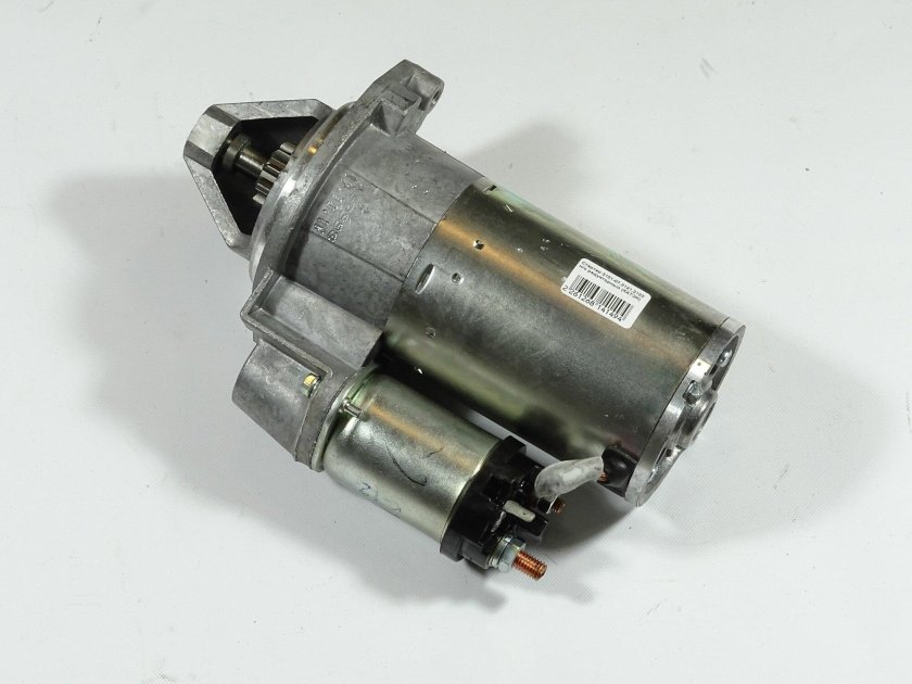 Стартер ВАЗ-2101-2107,2121,2123 редукторный 1.55КВТ КЗАТЭ (ЗИТ)