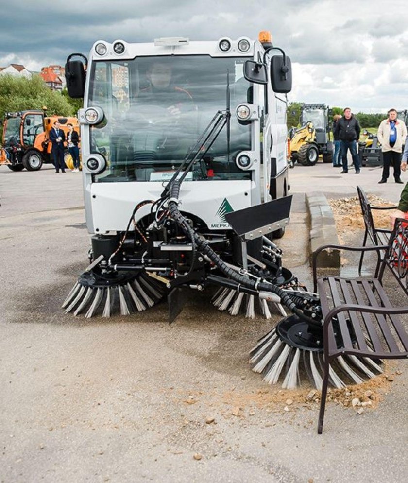 Подметально вакуумная CITYCAT 2020 Bucher