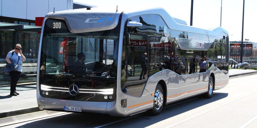 Mercedes-Benz Фьючер Bus