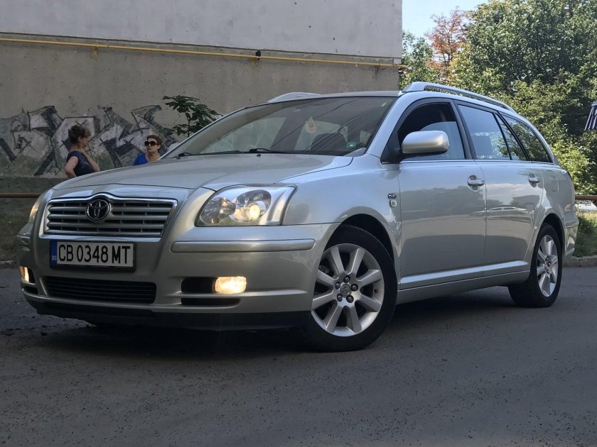 Тойота Авенсис 250