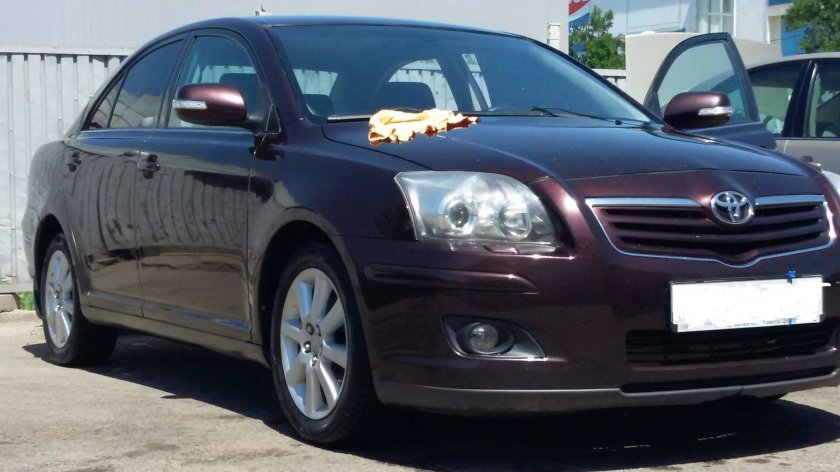 Авенсис т250 1.8