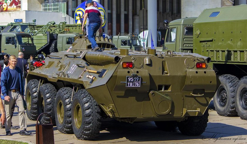 БТР-80 ГАЗ-5903