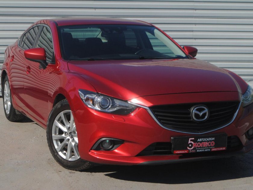 Мазда 3 и 6