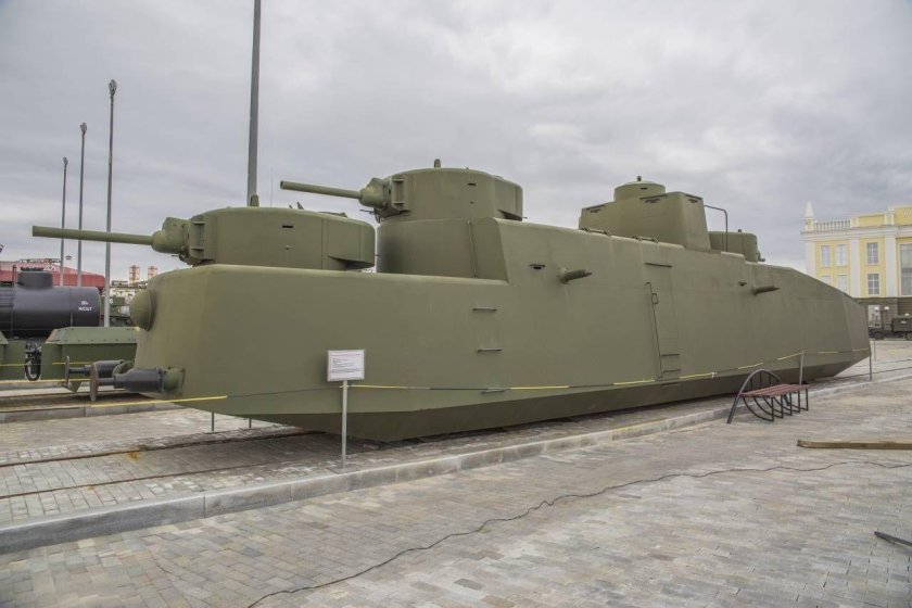 Бронедрезина БДТ-35