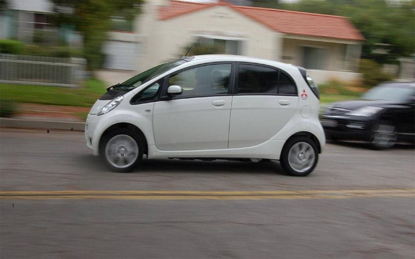 Mitsubishi i-MIEV 2021