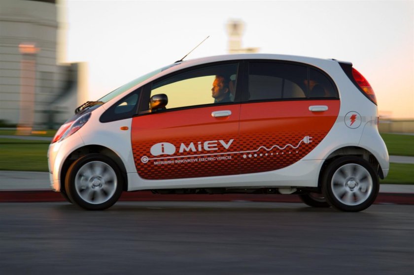 Мицубиси электромобиль MIEV