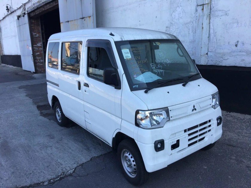 Mitsubishi Minicab 4wd