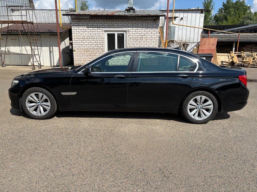 Бмв 750 long