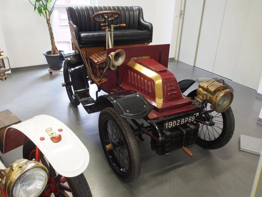 Альбер де Дион