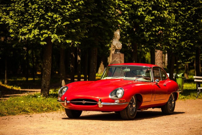 Ягуар е тайп 60х