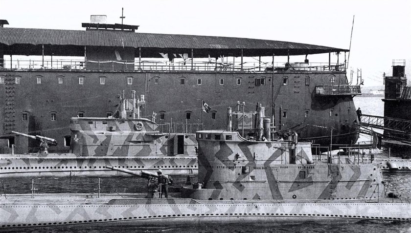 Казематный броненосец эрцгерцог Альбрехт